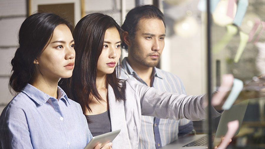 Finance professionals in Dubai developing skills and certifications for top finance jobs in 2025