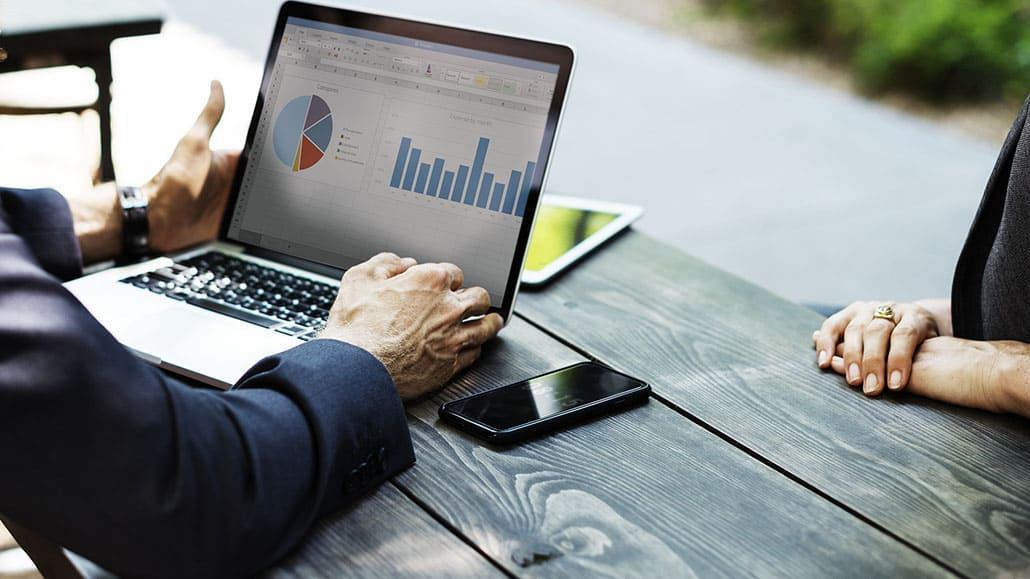 Financial Controller Jobs in Atlanta, Georgia: Salary Overview and Job Description