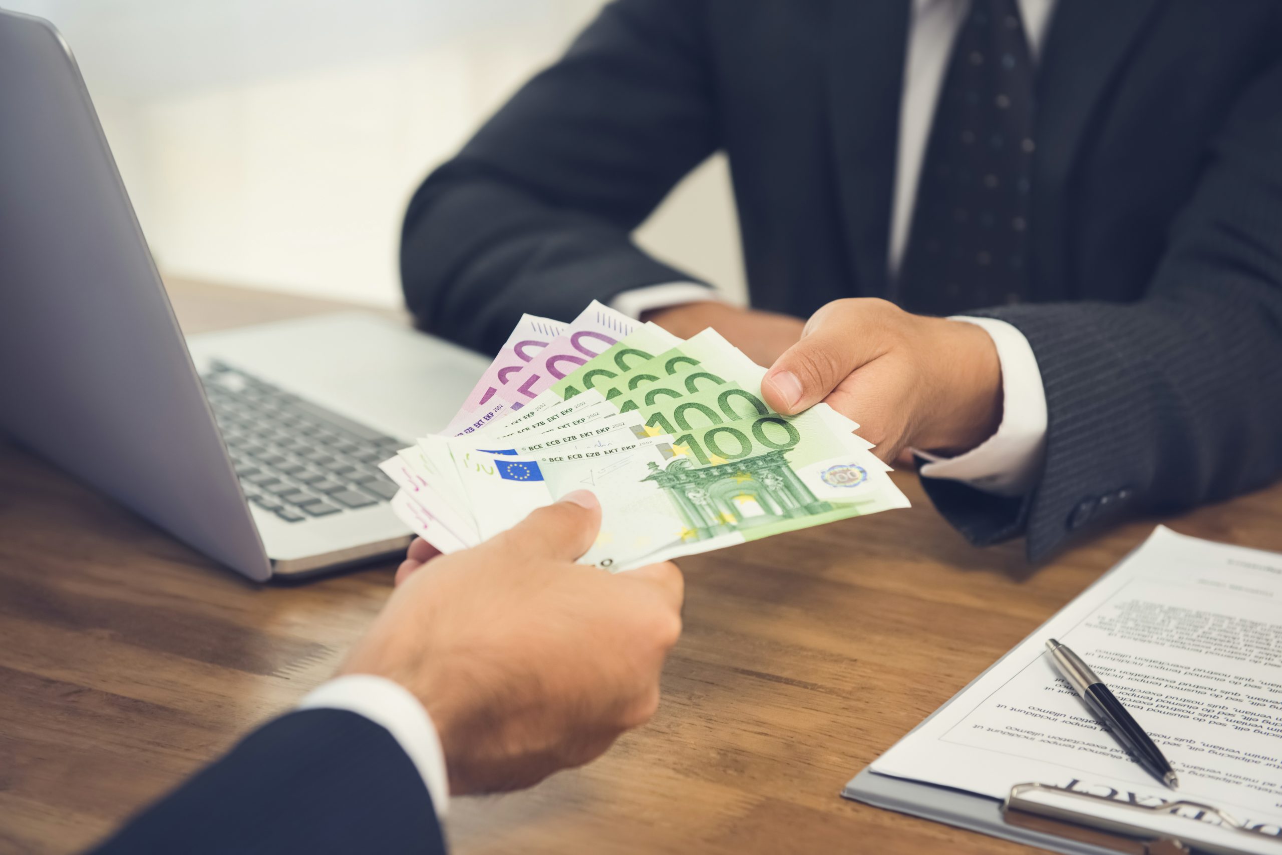 Finance Jobs in Germany: Salary Overview and Job Description