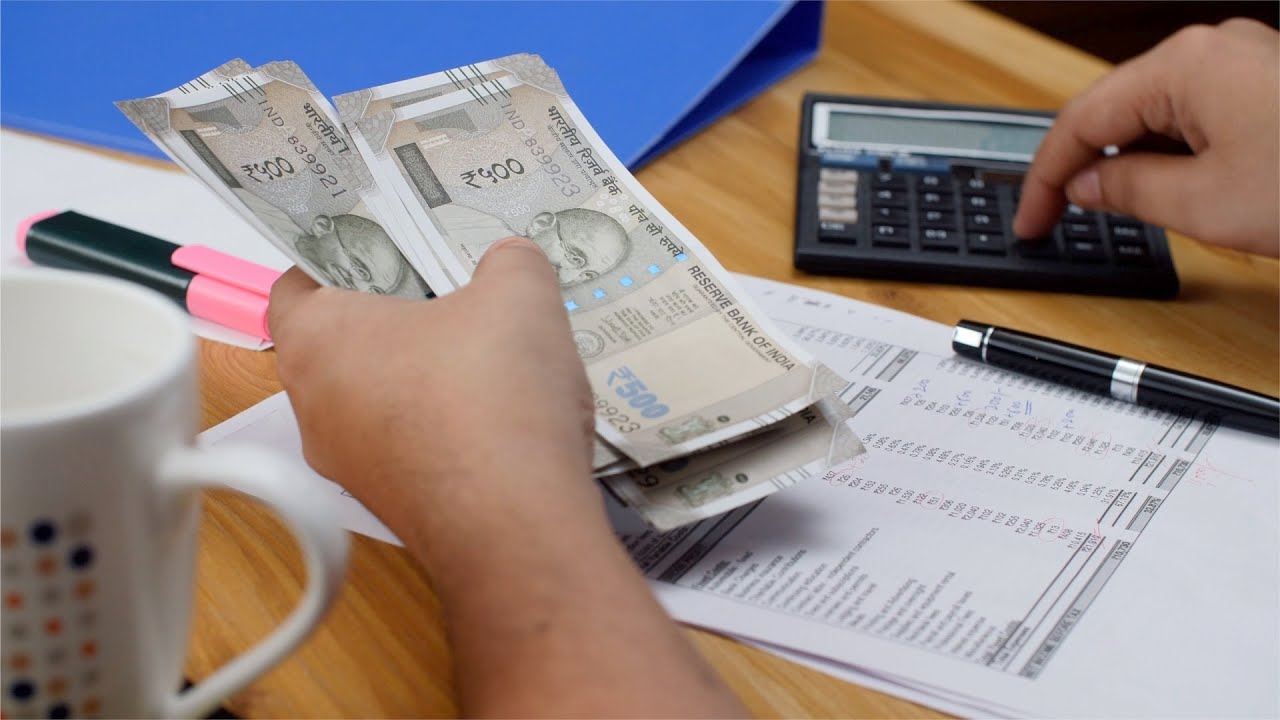 Financial Controller Jobs in Ahmedabad: Salary Overview, Expectations, Roles, and Responsibilities