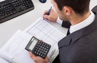 Accountant Jobs in Chicago, Illinois: Salary Overview and Job Description