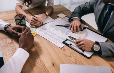 Discover high-paying investment banking jobs in Dubai, UAE. Get insights on roles, skills, salaries, and career growth in 2025.