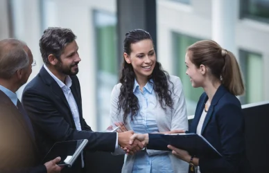 International professionals pursuing finance careers in the USA, including Investment Banking, Compliance, ESG, Blockchain, and Treasury roles.