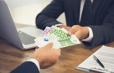 Finance Jobs in Germany: Salary Overview and Job Description