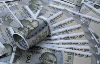 Discover high-paying investment banking jobs in the USA. Get insights on roles, skills, salaries, and career growth in 2025.